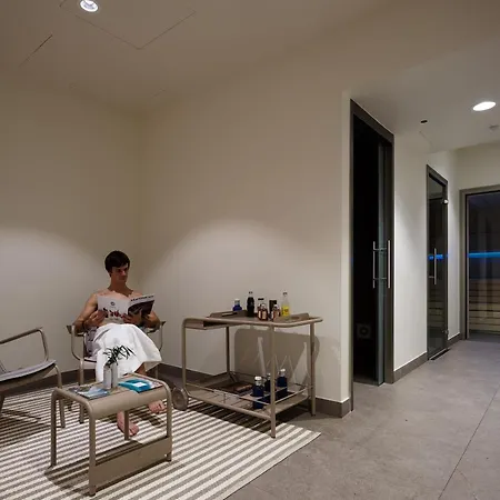 Hotel Arbaso 4*