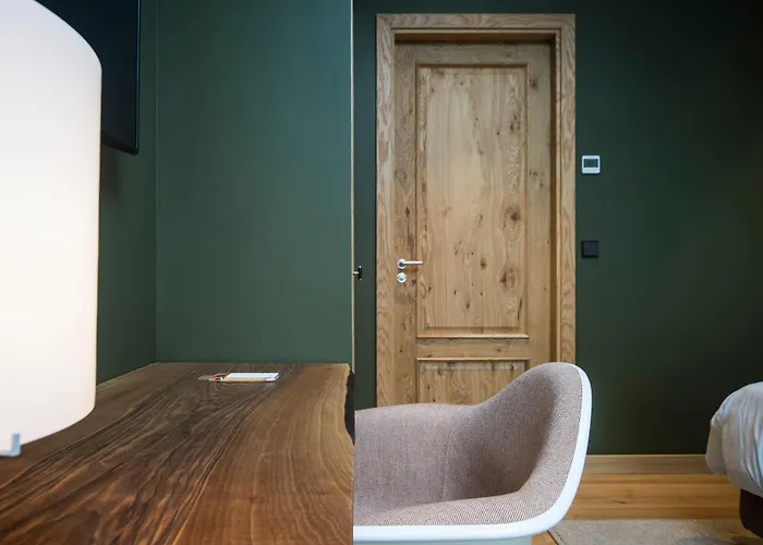 Готель Arbaso Сан-Себастьян