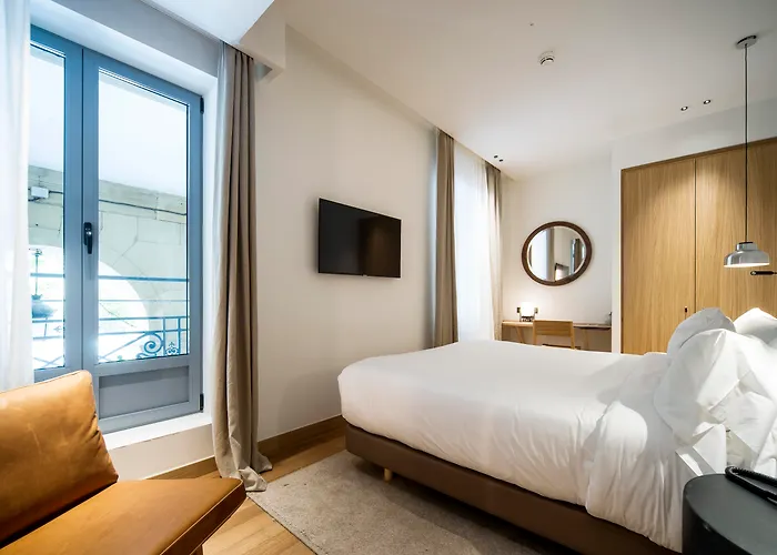 Готель Arbaso Сан-Себастьян